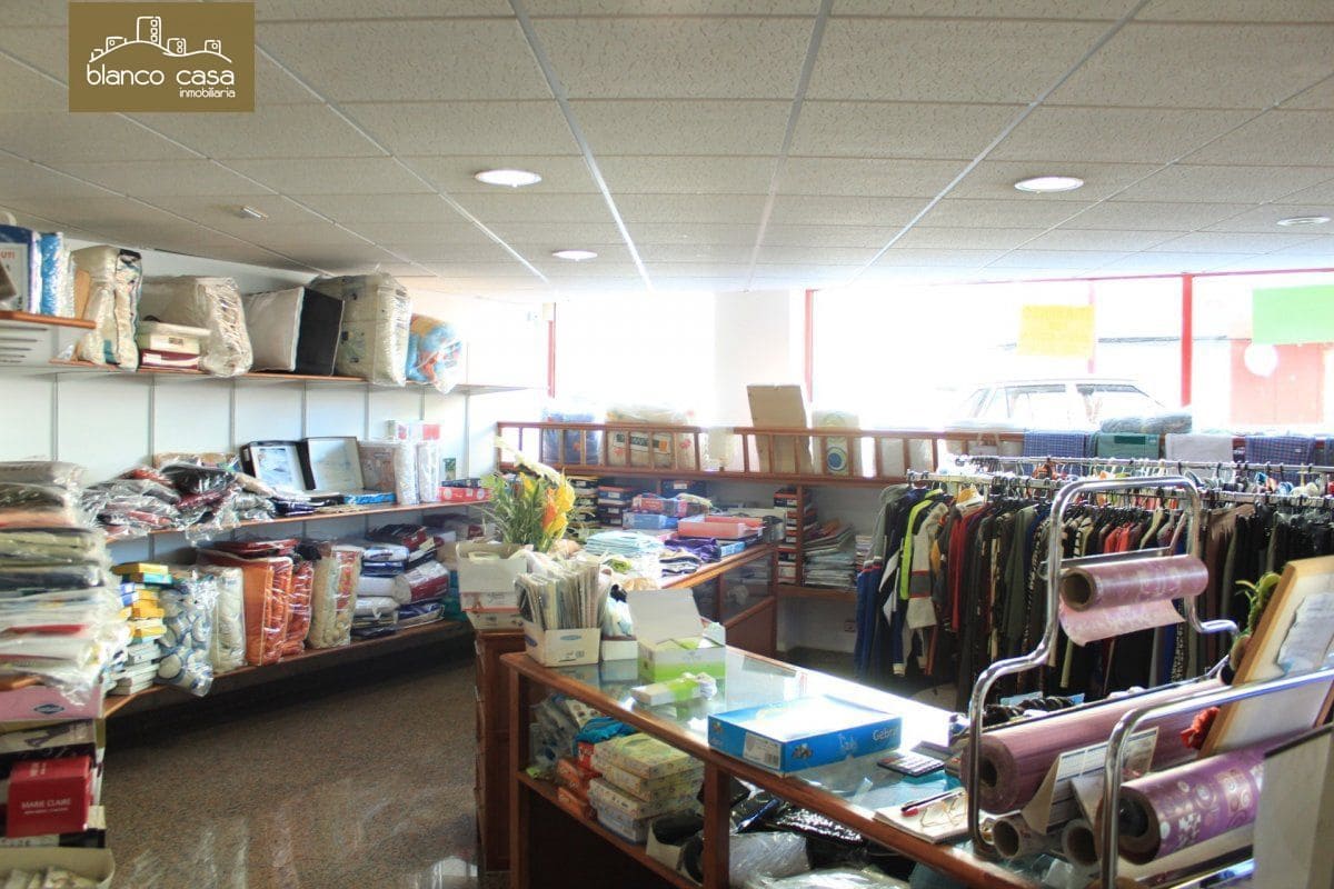 Erhverv til salg i Carballo - € 59.500 (Ref: 9383458)