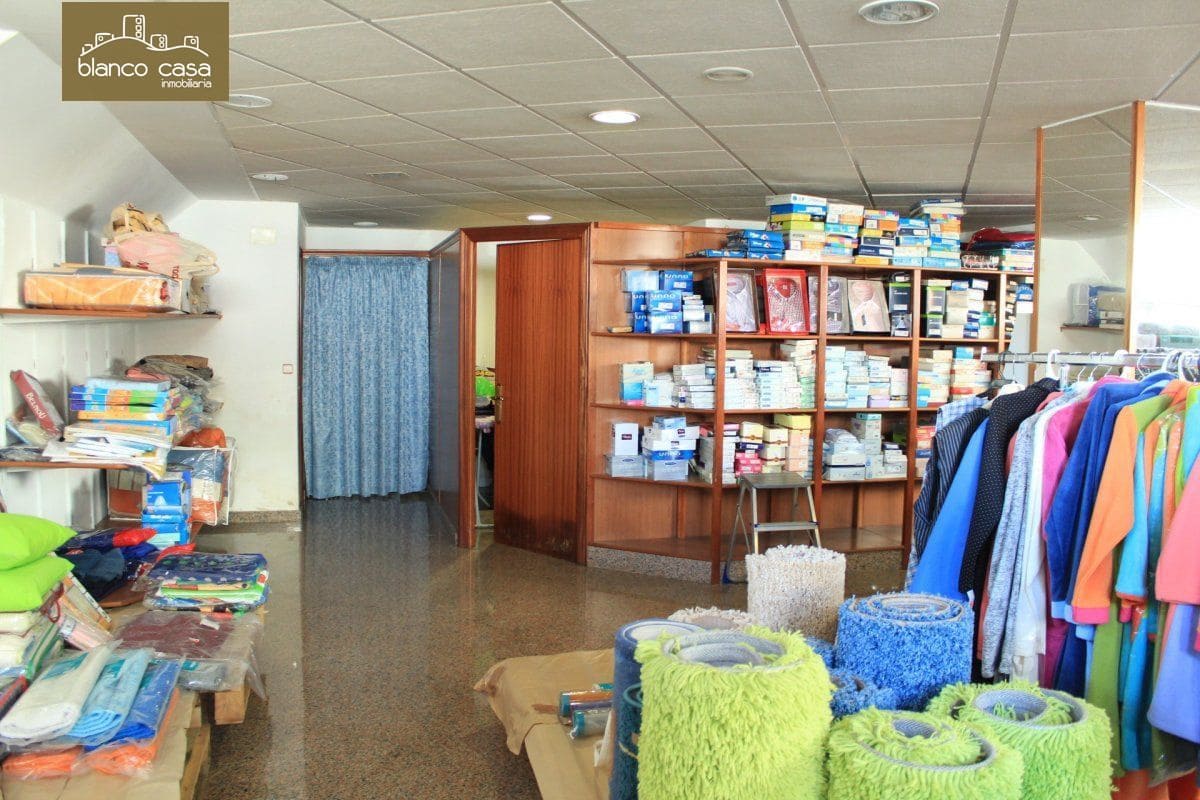 Erhverv til salg i Carballo - € 59.500 (Ref: 9383458)