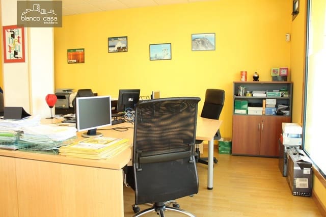 Kommersiell til salgs i Carballo - € 99 900 (Ref: 9383463)