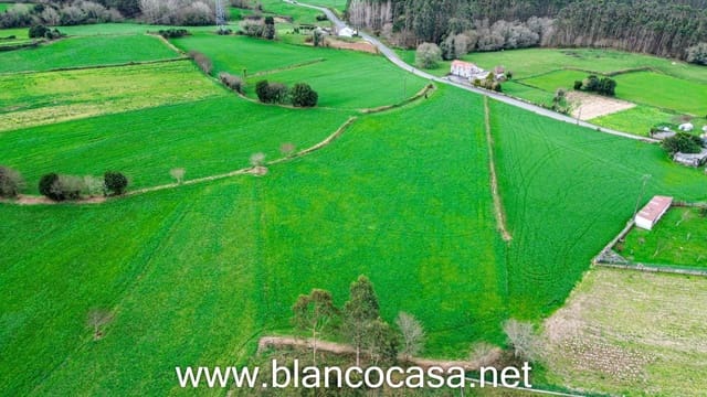 Building Plot for sale in A Laracha - € 39,990 (Ref: 9383464)
