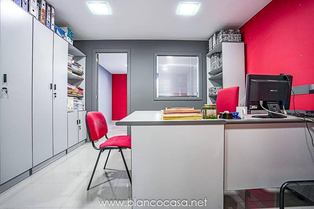 Ufficio da affittare in Carballo - 290 € (Rif: 9383465)