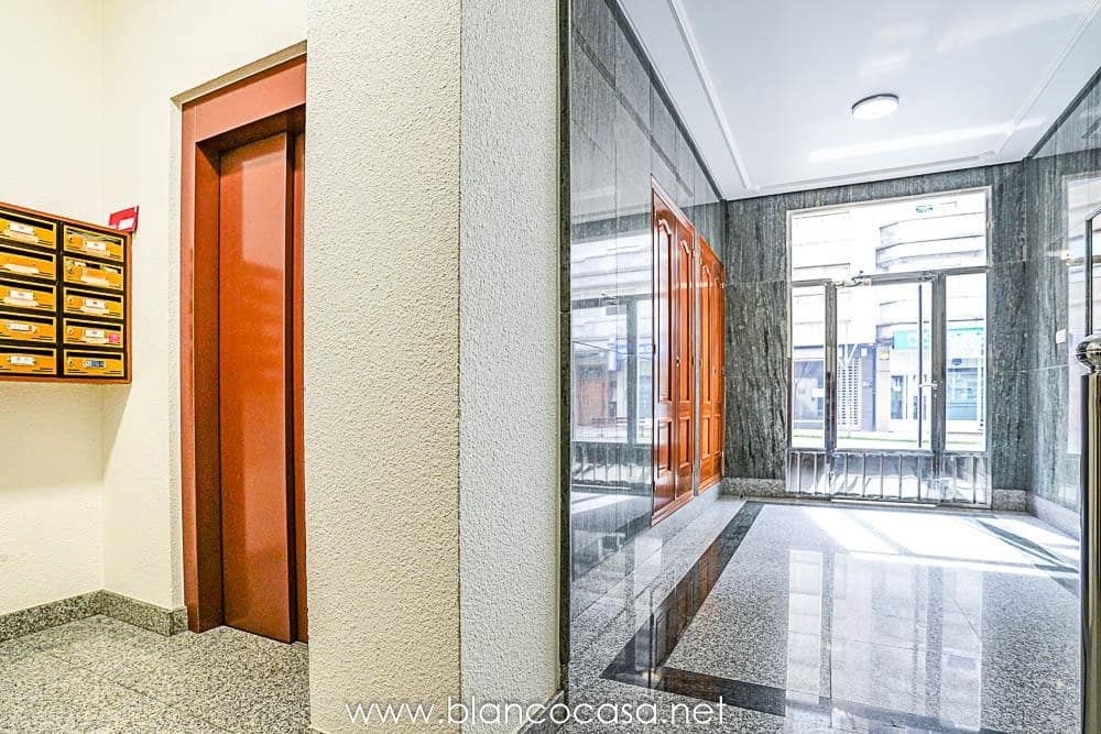 Ufficio da affittare in Carballo - 290 € (Rif: 9383465)