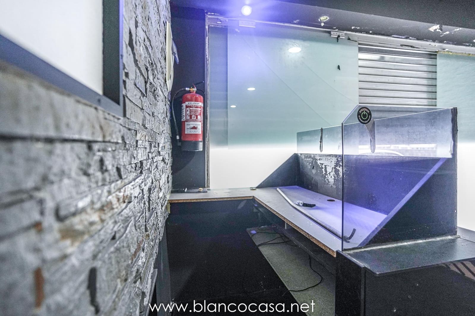 Kommersiell til salgs i Santa Comba - € 49 900 (Ref: 9383467)