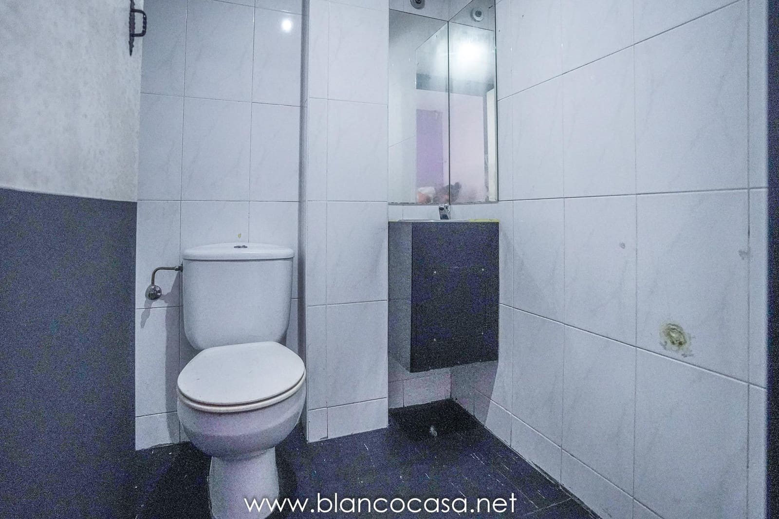 Kommersiell til salgs i Santa Comba - € 49 900 (Ref: 9383467)