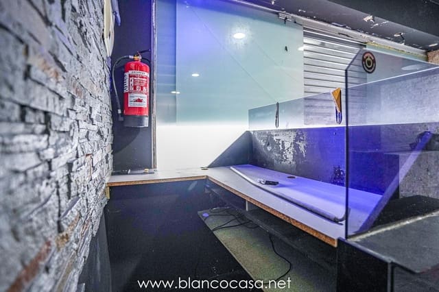 Gewerbe zu verkaufen in Santa Comba - 49.900 € (Ref: 9383467)