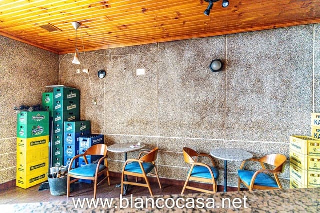 Gewerbe zu vermieten in Carballo - 300 € (Ref: 9383468)