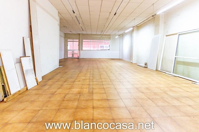 Erhverv til leje i Carballo - € 400 (Ref: 9383470)