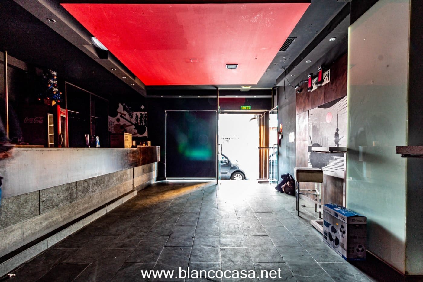 Kommersiell til salgs i A Laracha - € 92 000 (Ref: 9383475)