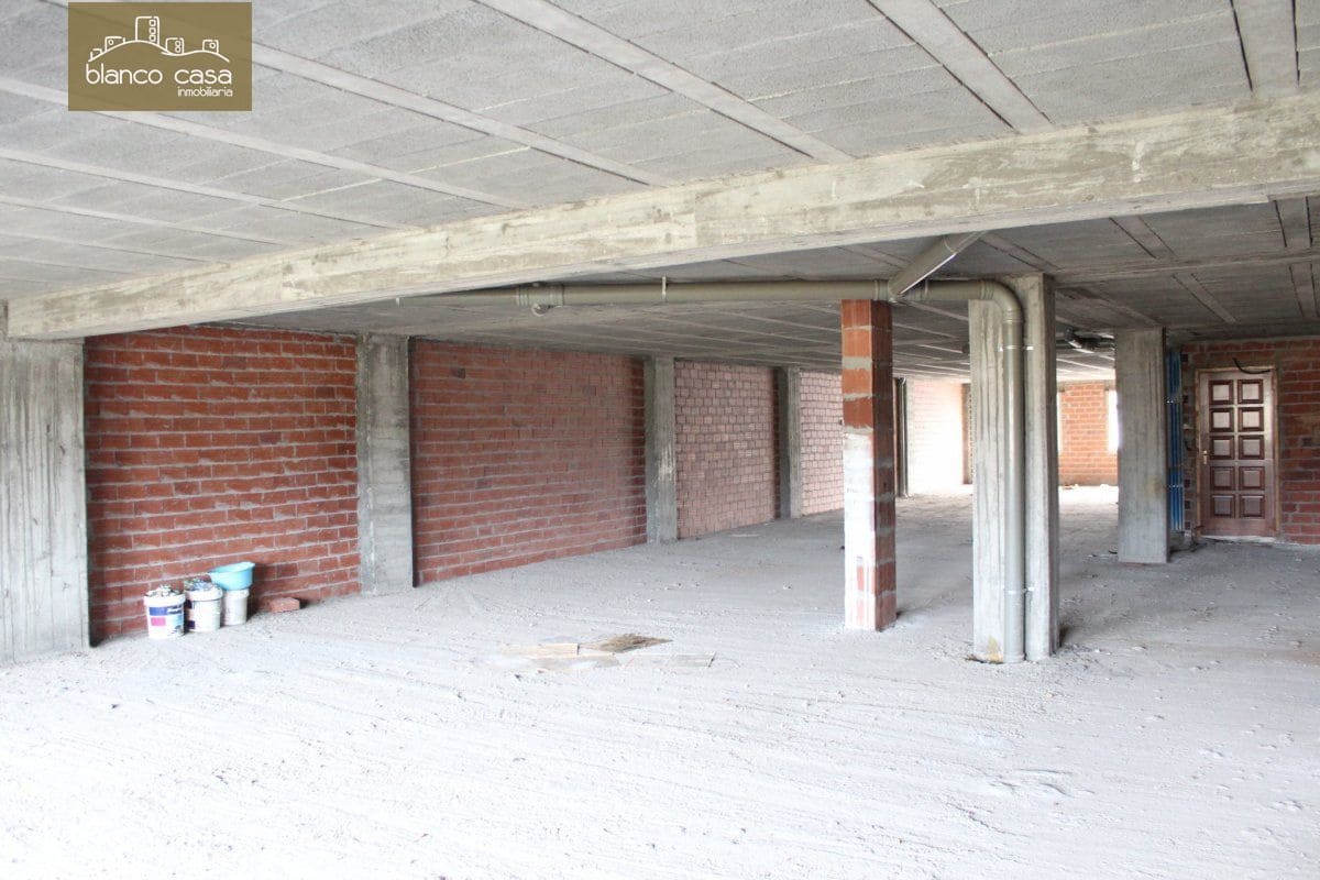 4 soverom Kontor til salgs i Carballo - € 59 000 (Ref: 9383484)