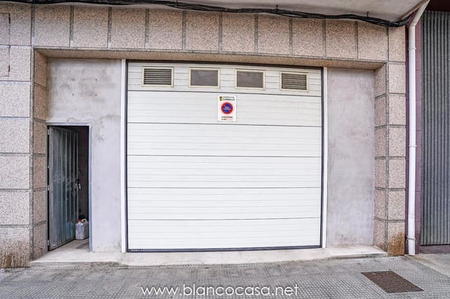 Gewerbe zu vermieten in Carballo - 390 € (Ref: 9383485)