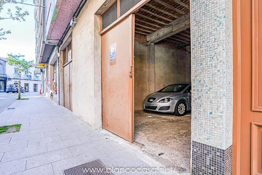 Kommersiell til salgs i Carballo - € 280 000 (Ref: 9383487)