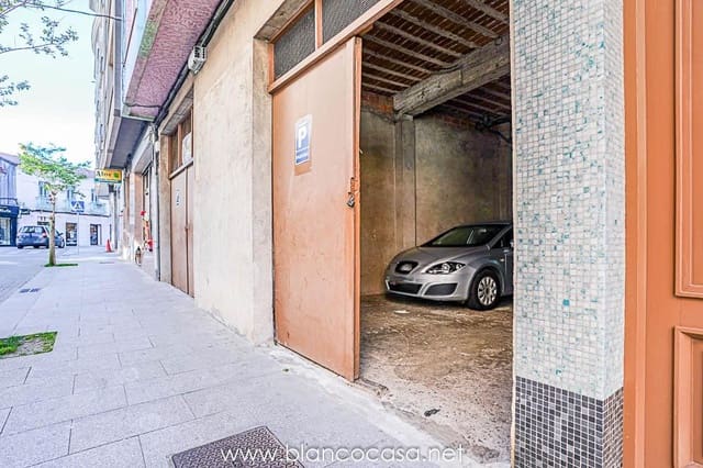 Kommersiell til salgs i Carballo - € 280 000 (Ref: 9383487)