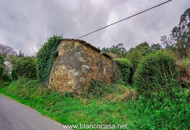 2 bedroom Finca/Country House for sale in A Laracha - € 45,000 (Ref: 9383489)