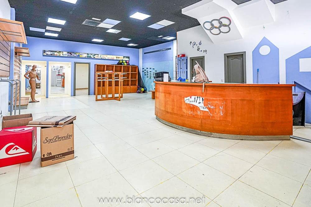 Commercieel te koop in Arteixo - € 109.900 (Ref: 9383490)