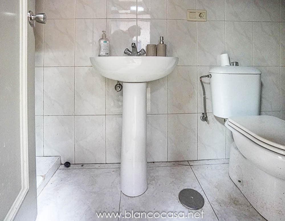 Commercieel te koop in Arteixo - € 109.900 (Ref: 9383490)