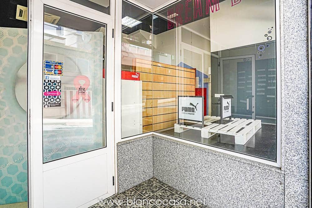 Commercieel te koop in Arteixo - € 109.900 (Ref: 9383490)