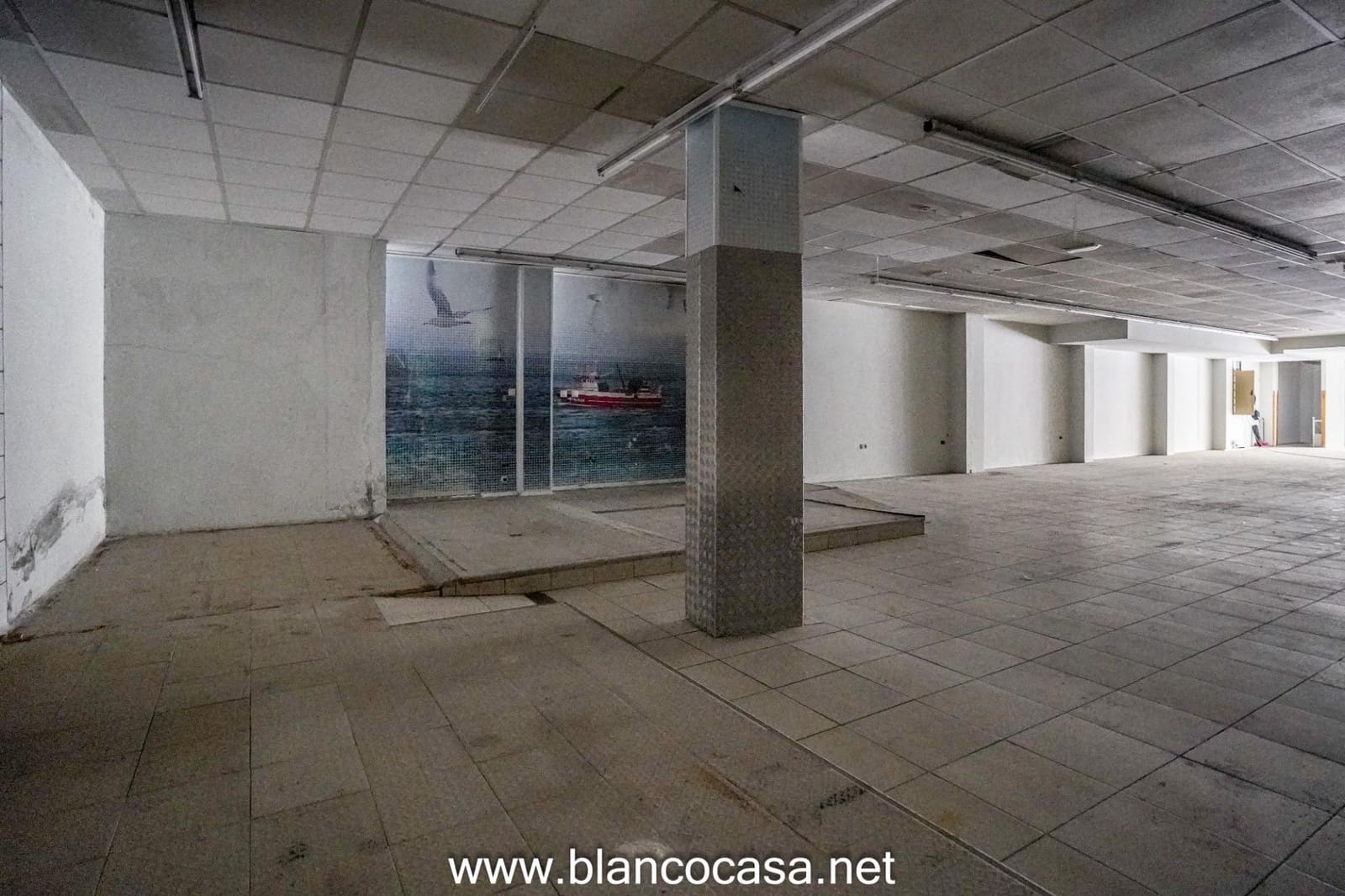 Commercieel te koop in Carballo - € 350.000 (Ref: 9383493)