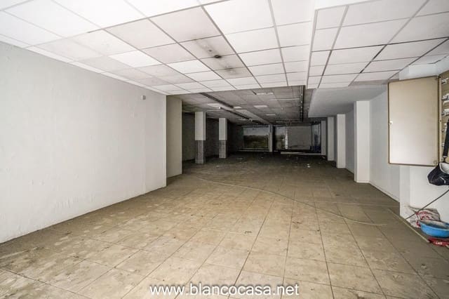 Kommersiell til salgs i Carballo - € 350 000 (Ref: 9383493)