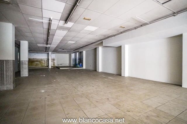 Kommersiell til salgs i Carballo - € 350 000 (Ref: 9383493)