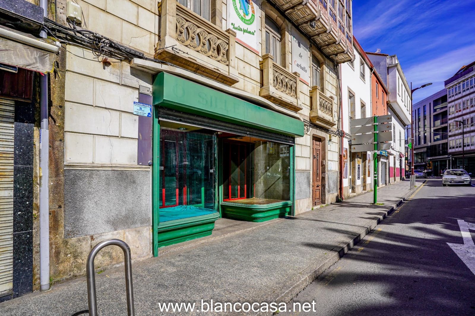 Erhverv til salg i Carballo - € 235.000 (Ref: 9383501)