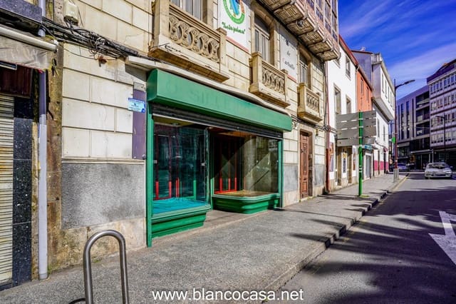 Erhverv til salg i Carballo - € 235.000 (Ref: 9383501)