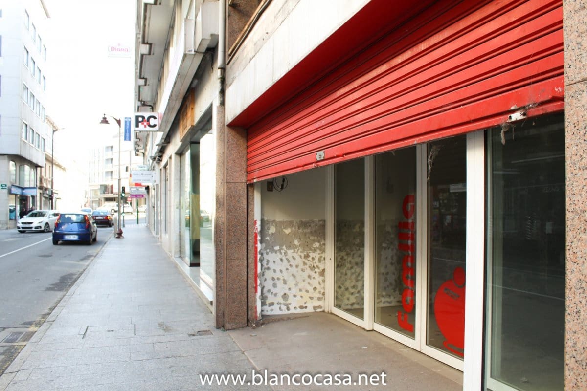 Commerciale da affittare in Carballo - 700 € (Rif: 9383506)