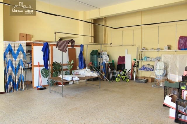 Commercial for rent in Carballo - € 500 (Ref: 9383508)