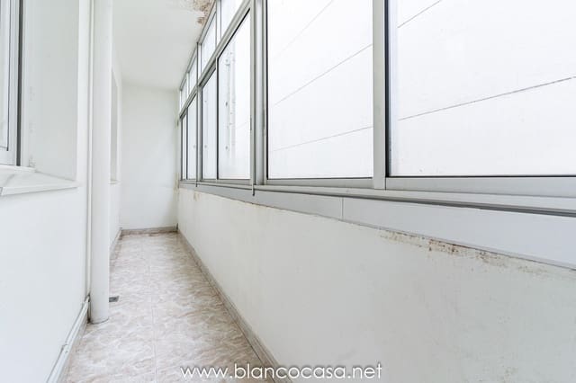 4 Zimmer Wohnung zu verkaufen in Carballo - 119.900 € (Ref: 9388063)