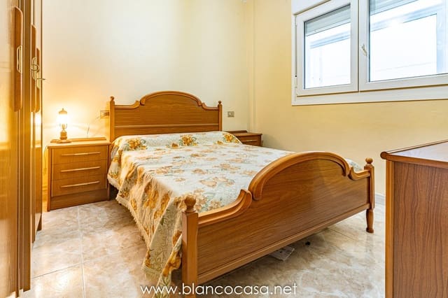 4 Zimmer Wohnung zu verkaufen in Carballo - 119.900 € (Ref: 9388063)