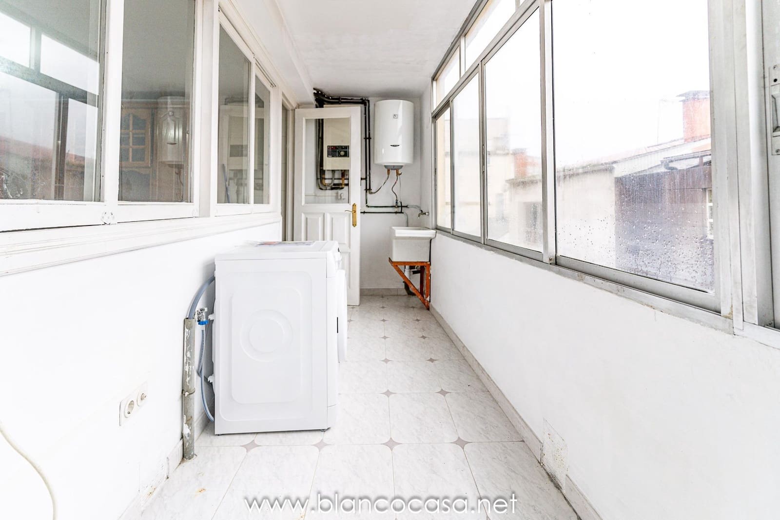 3 bedroom Flat for rent in Carballo - € 590 (Ref: 9388065)