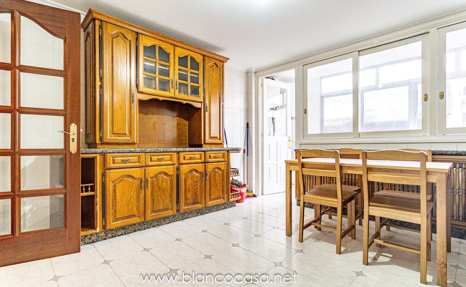 3 bedroom Flat for rent in Carballo - € 590 (Ref: 9388065)