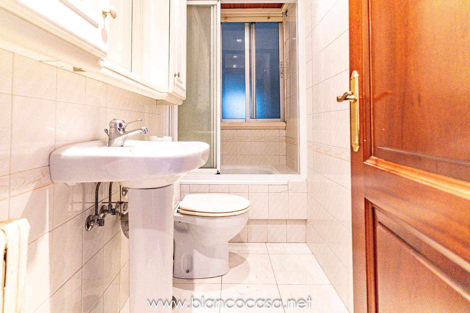 3 bedroom Flat for rent in Carballo - € 590 (Ref: 9388065)