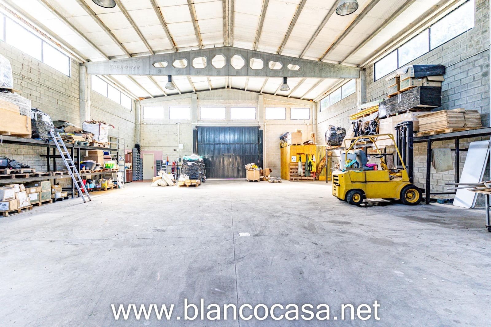 1 camera da letto Azienda da affittare in Malpica de Bergantinos - 700 € (Rif: 9401323)