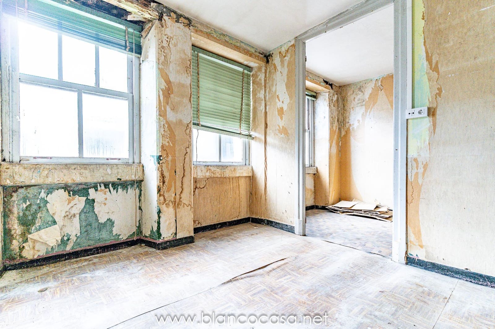 4 camera da letto Appartamento in vendita in A Coruna citta - 149.900 € (Rif: 9406564)