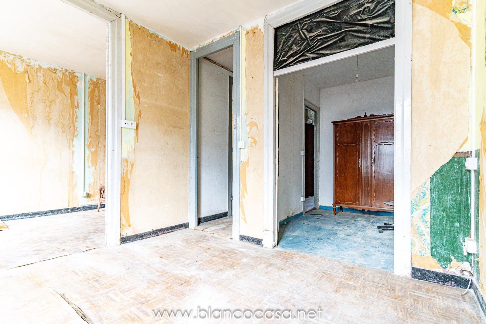 4 camera da letto Appartamento in vendita in A Coruna citta - 149.900 € (Rif: 9406564)