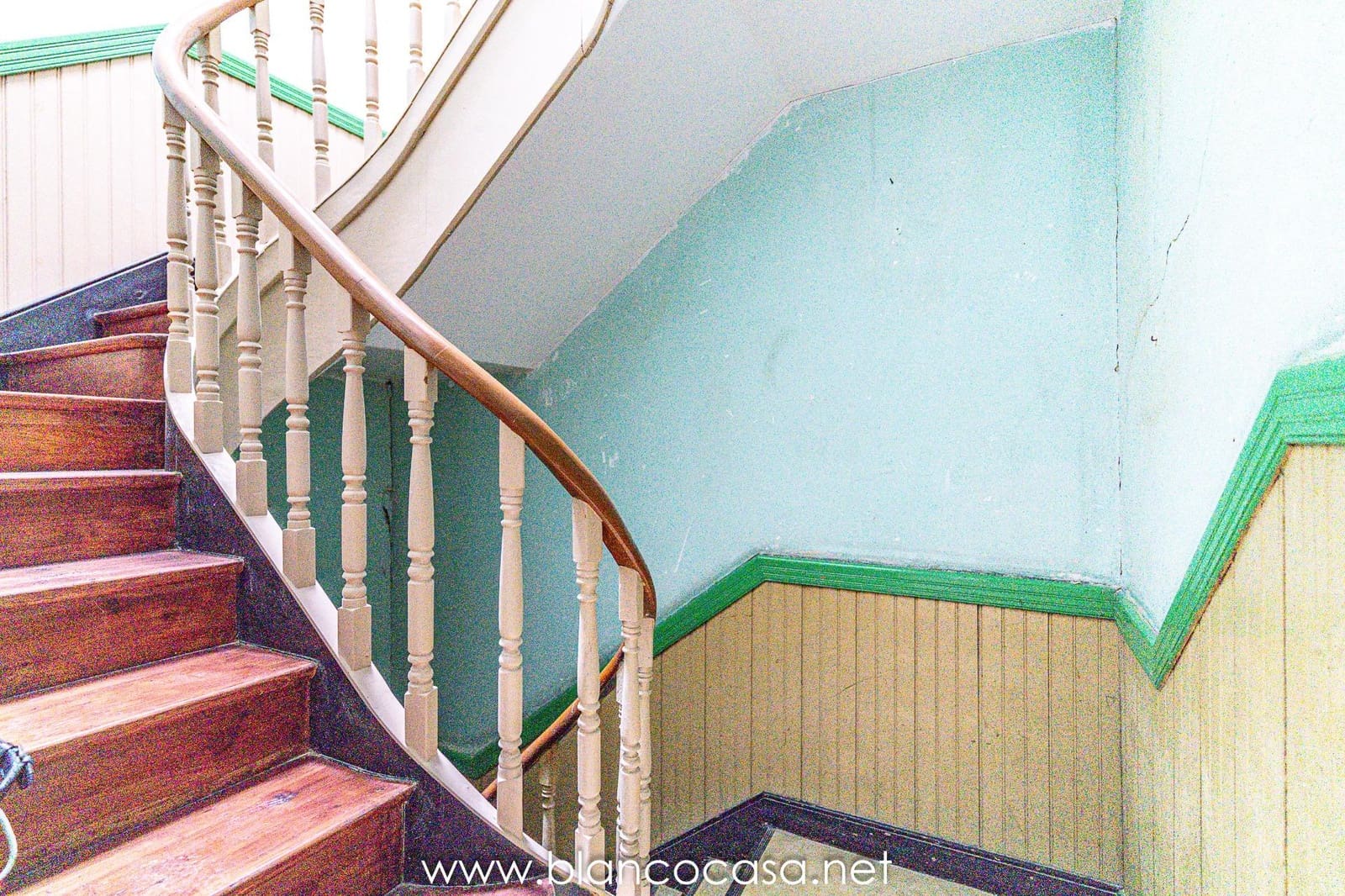 4 camera da letto Appartamento in vendita in A Coruna citta - 149.900 € (Rif: 9406564)