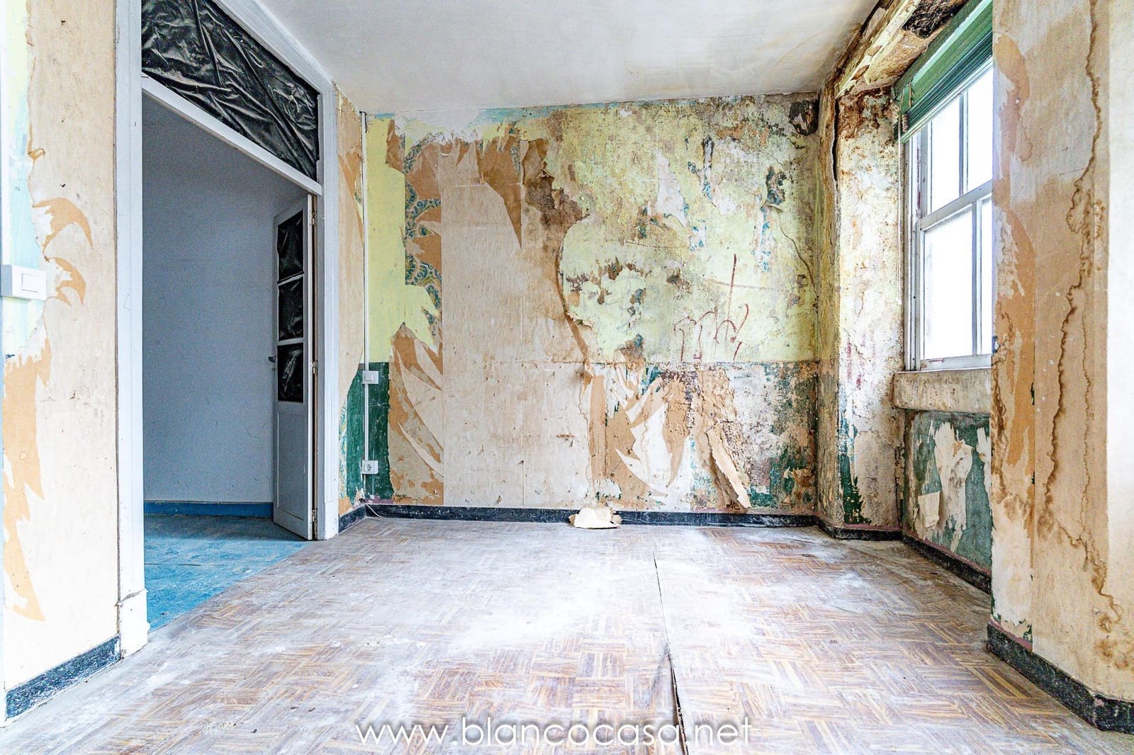 4 camera da letto Appartamento in vendita in A Coruna citta - 149.900 € (Rif: 9406564)