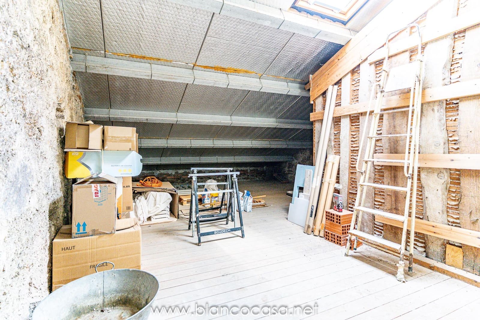 4 camera da letto Appartamento in vendita in A Coruna citta - 149.900 € (Rif: 9406564)