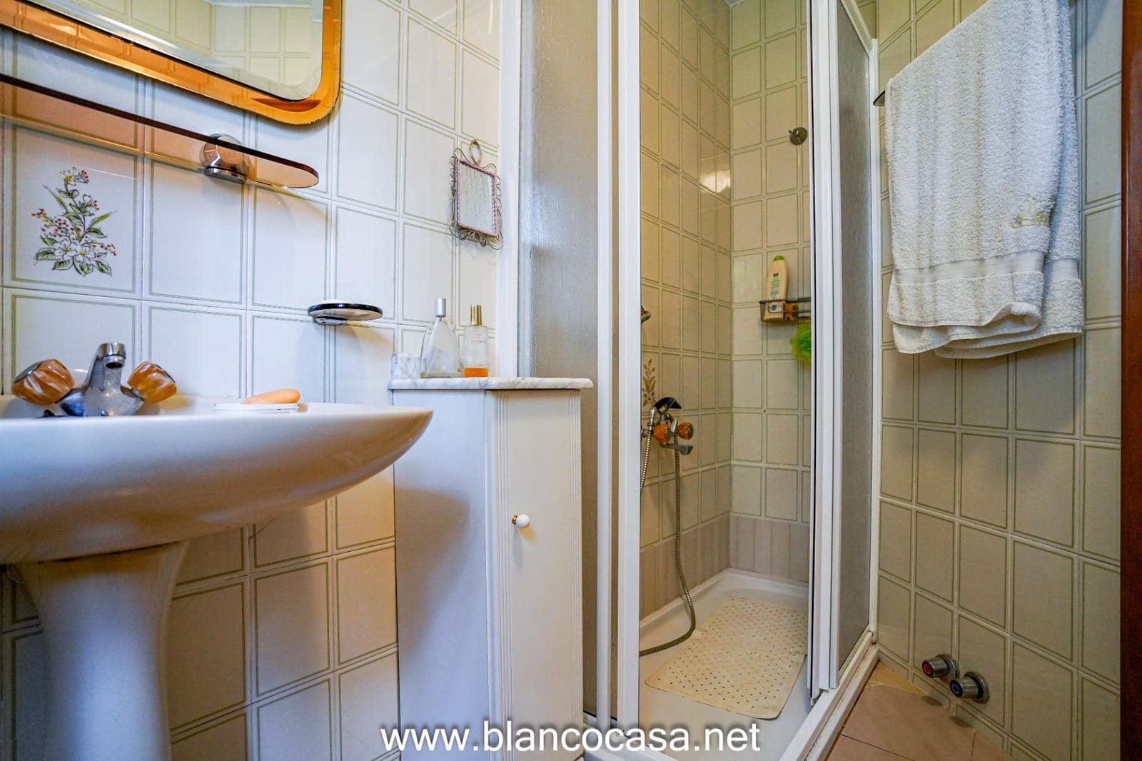 3 makuuhuone Maalaistalo myytävänä paikassa Carballo mukana 
autotalli - 249 999 € (Ref: 9406743)