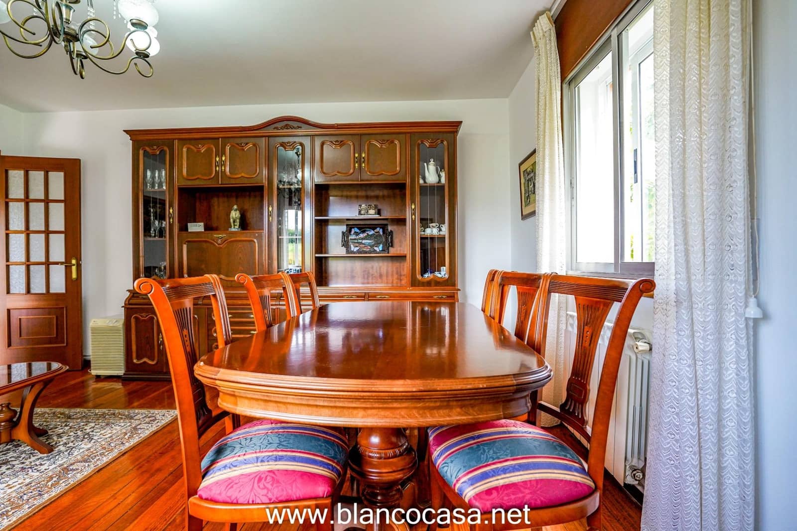 3 makuuhuone Maalaistalo myytävänä paikassa Carballo mukana 
autotalli - 249 999 € (Ref: 9406743)