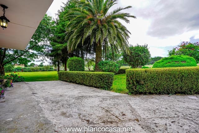 3 soverom Finca/Herregård til salgs i Carballo med garasje - € 249 999 (Ref: 9406743)