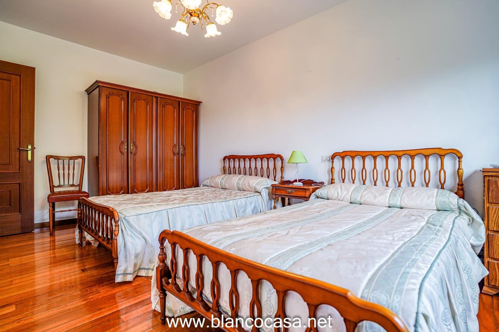 3 makuuhuone Maalaistalo myytävänä paikassa Carballo mukana 
autotalli - 249 999 € (Ref: 9406743)