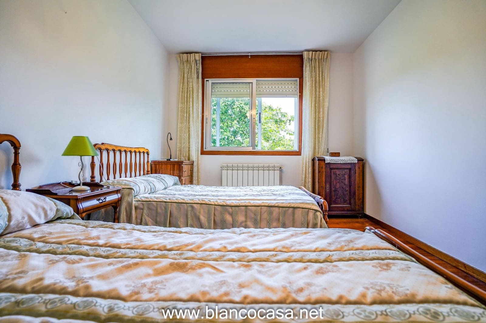 3 makuuhuone Maalaistalo myytävänä paikassa Carballo mukana 
autotalli - 249 999 € (Ref: 9406743)