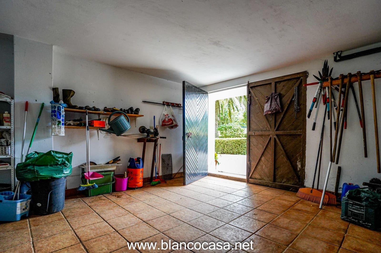 3 makuuhuone Maalaistalo myytävänä paikassa Carballo mukana 
autotalli - 249 999 € (Ref: 9406743)