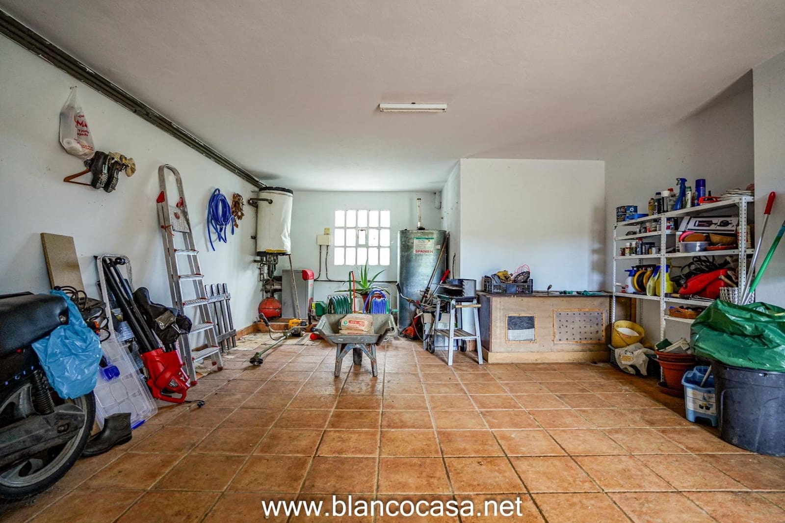 3 makuuhuone Maalaistalo myytävänä paikassa Carballo mukana 
autotalli - 249 999 € (Ref: 9406743)