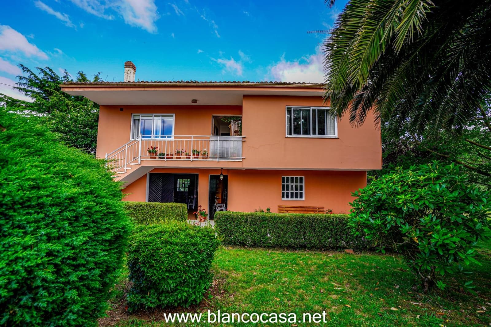 3 makuuhuone Maalaistalo myytävänä paikassa Carballo mukana 
autotalli - 249 999 € (Ref: 9406743)