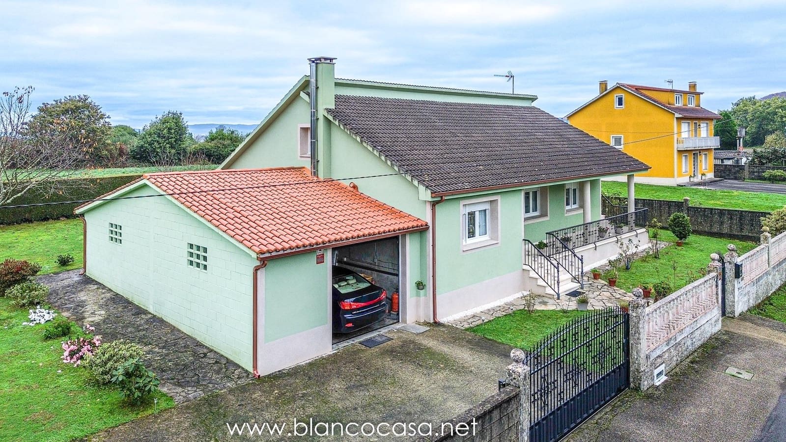 4 soveværelse Finca/Landehus til salg i Coristanco med garage - € 269.900 (Ref: 9431156)