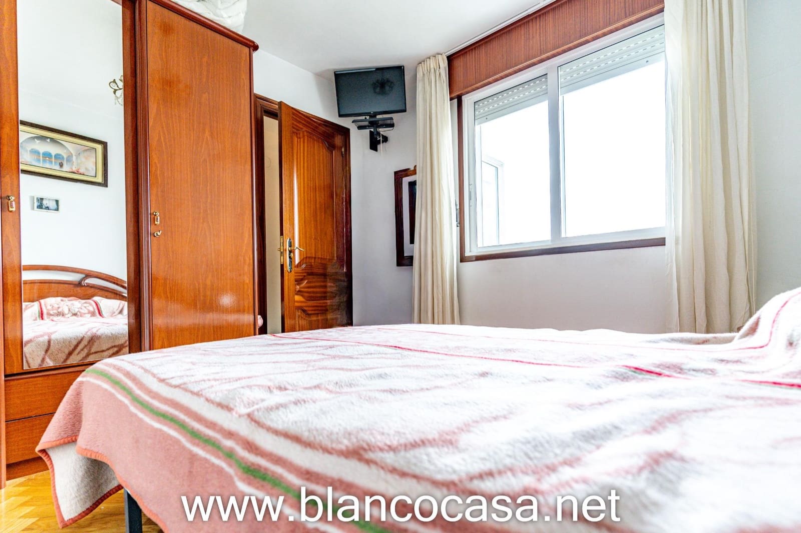 Piso de 3 habitaciones en Carballo en venta - 115.000 € (Ref: 9446505)