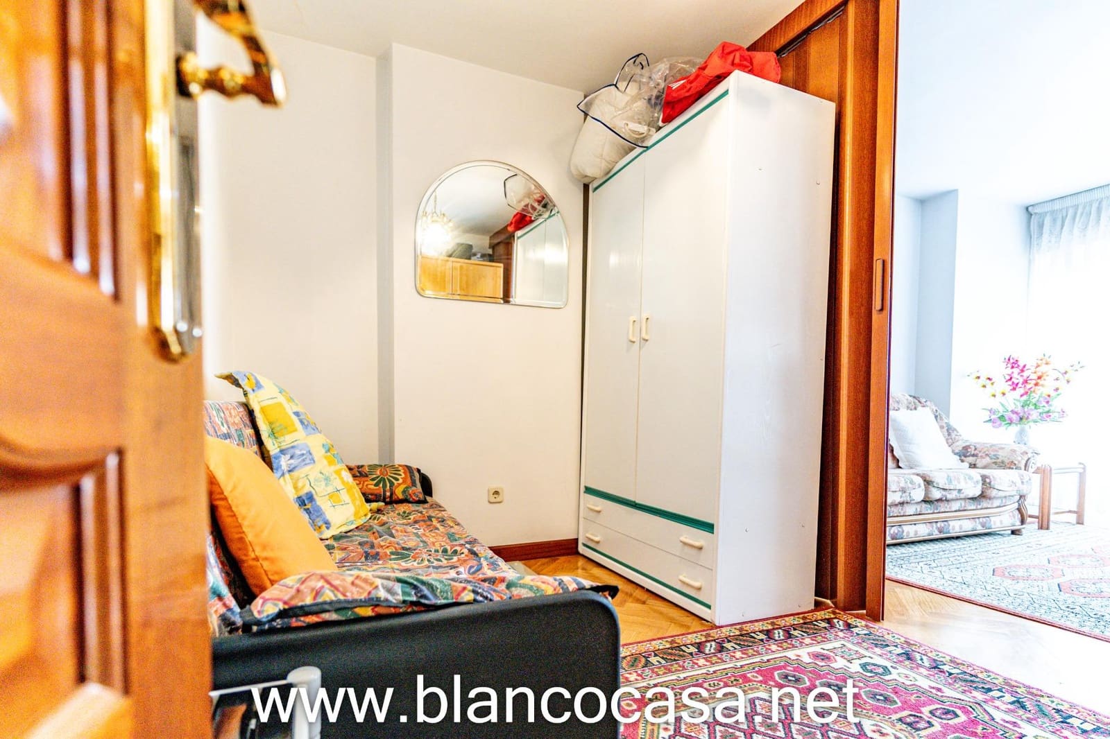 Piso de 3 habitaciones en Carballo en venta - 115.000 € (Ref: 9446505)