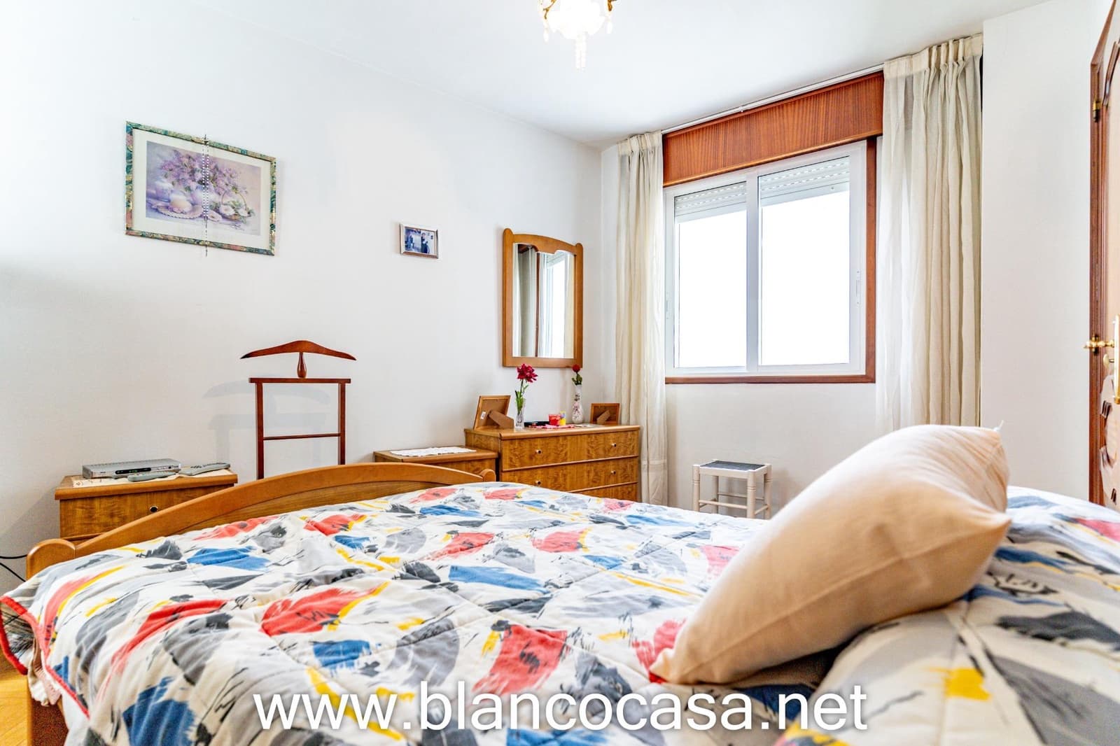 Piso de 3 habitaciones en Carballo en venta - 115.000 € (Ref: 9446505)